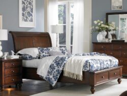 Bedroom Decorating Ideas With Wood Furniture